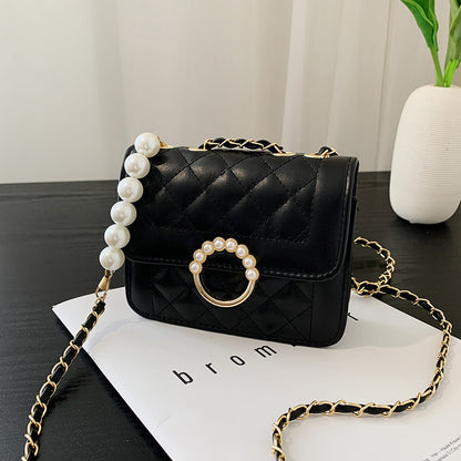 PERLA CHAIN CROSS BODY BAG