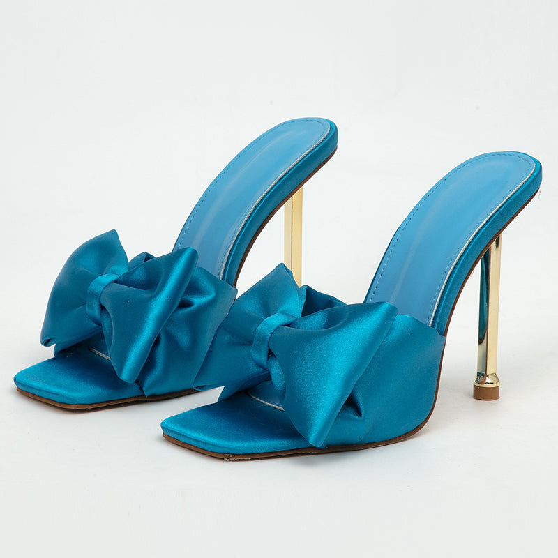 CHICHI BOW HIGH HEELS