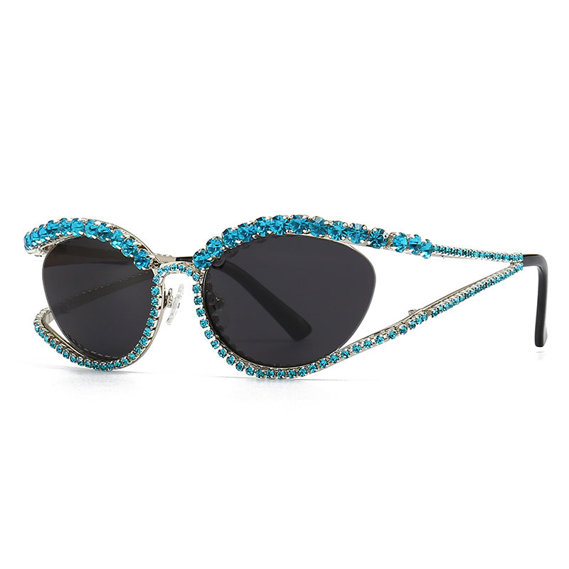 GIGI CAT EYE DIAMOND STUDDED SUNGLASSES