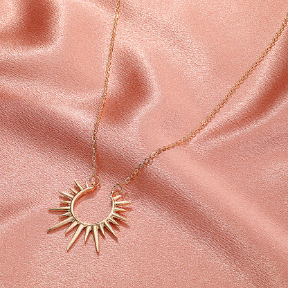 RETRO SUN NECKLACE